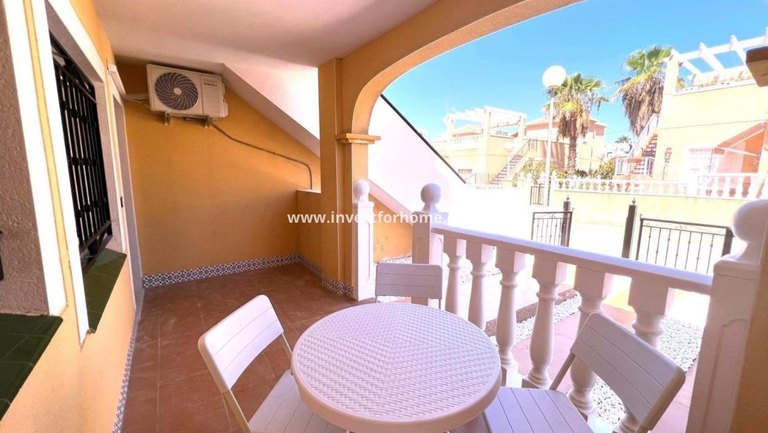 Sale - Bungalow - Torrevieja - Los Balcones - Los Altos Del Edén