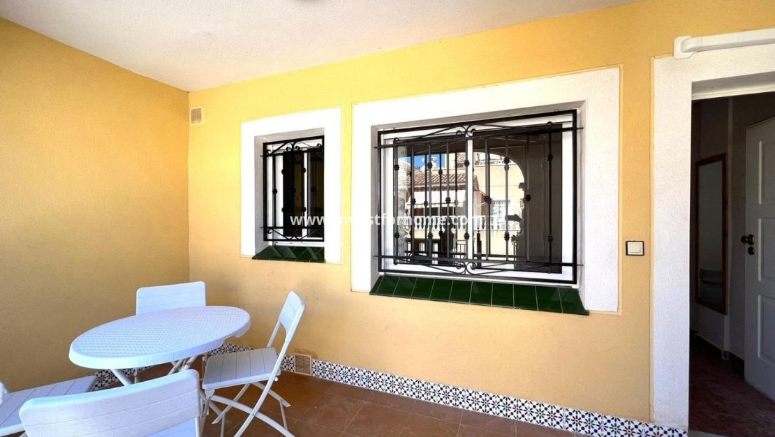 Sale - Bungalow - Torrevieja - Los Balcones - Los Altos Del Edén