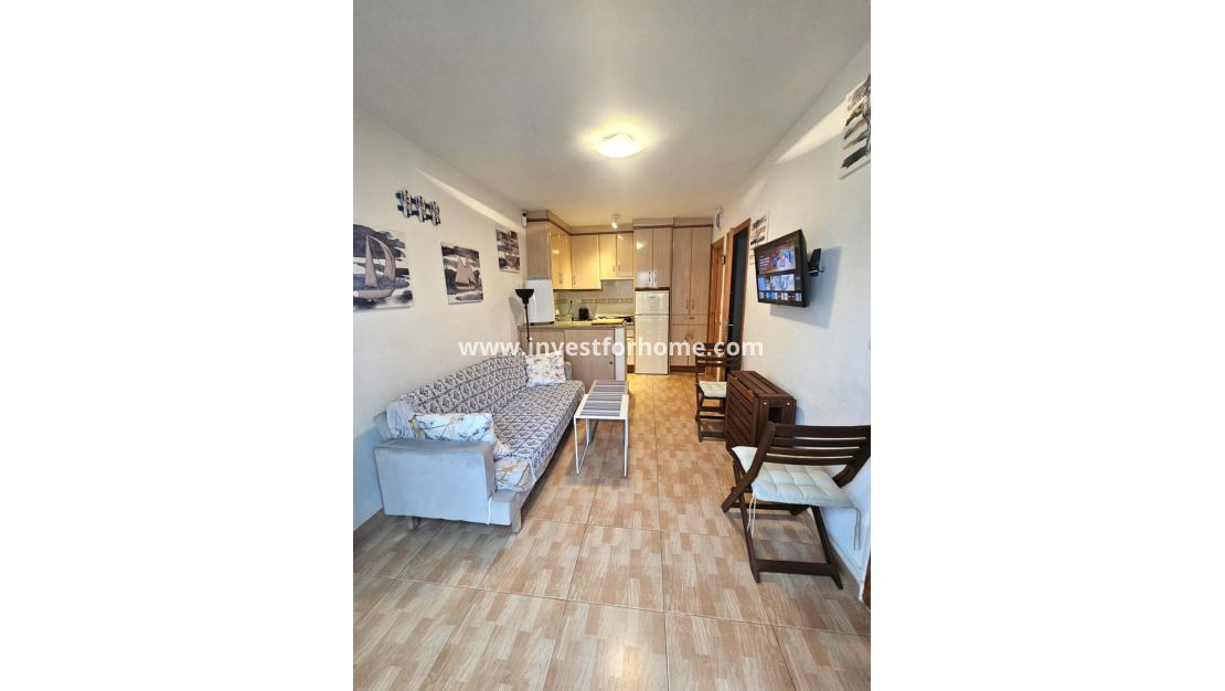 Sale - Bungalow - Torrevieja - Los Balcones