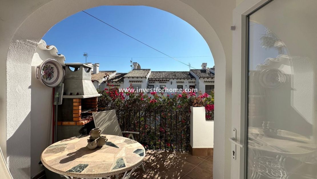 Sale - Bungalow - Torrevieja - Los Balcones