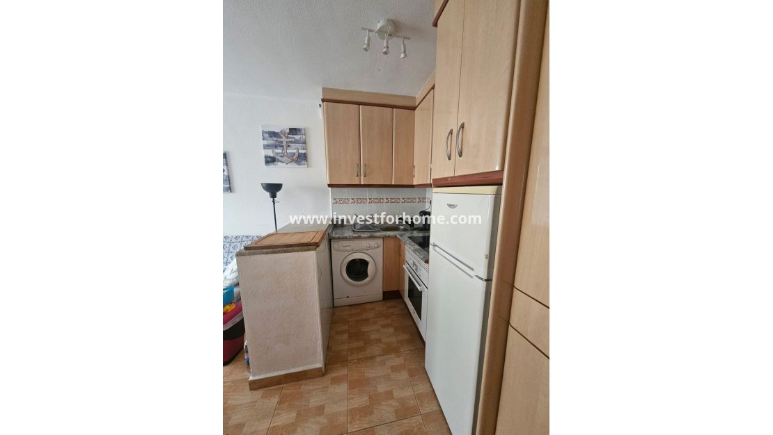 Sale - Bungalow - Torrevieja - Los Balcones