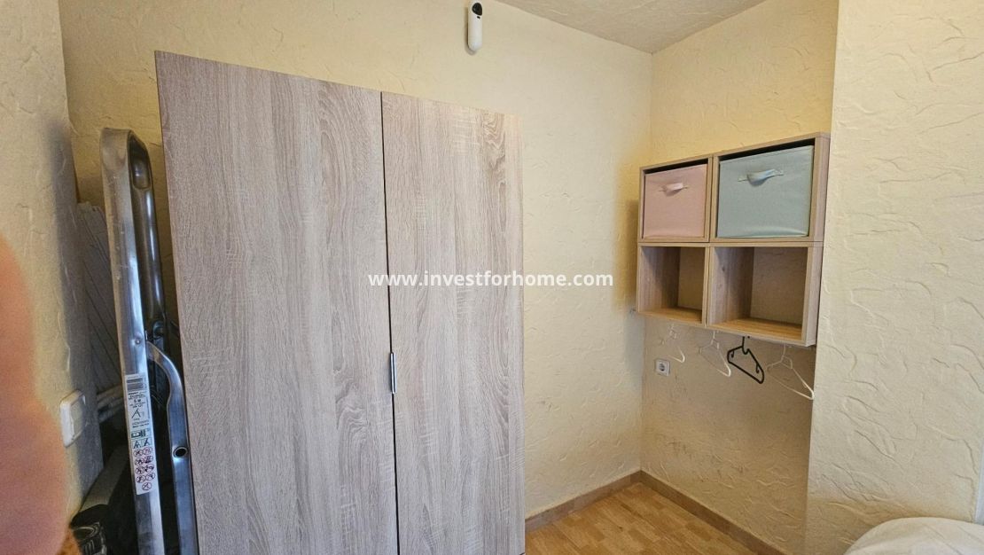 Sale - Bungalow - Torrevieja - Los Balcones