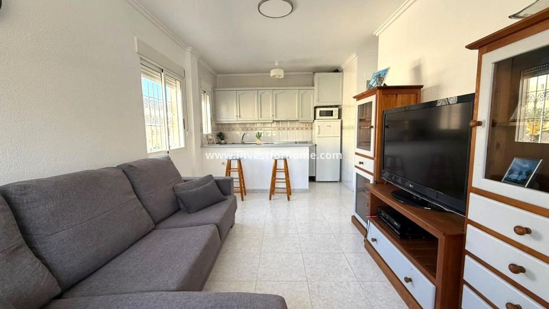 Sale - Bungalow - Torrevieja - Nueva Torrevieja - Aguas Nuevas