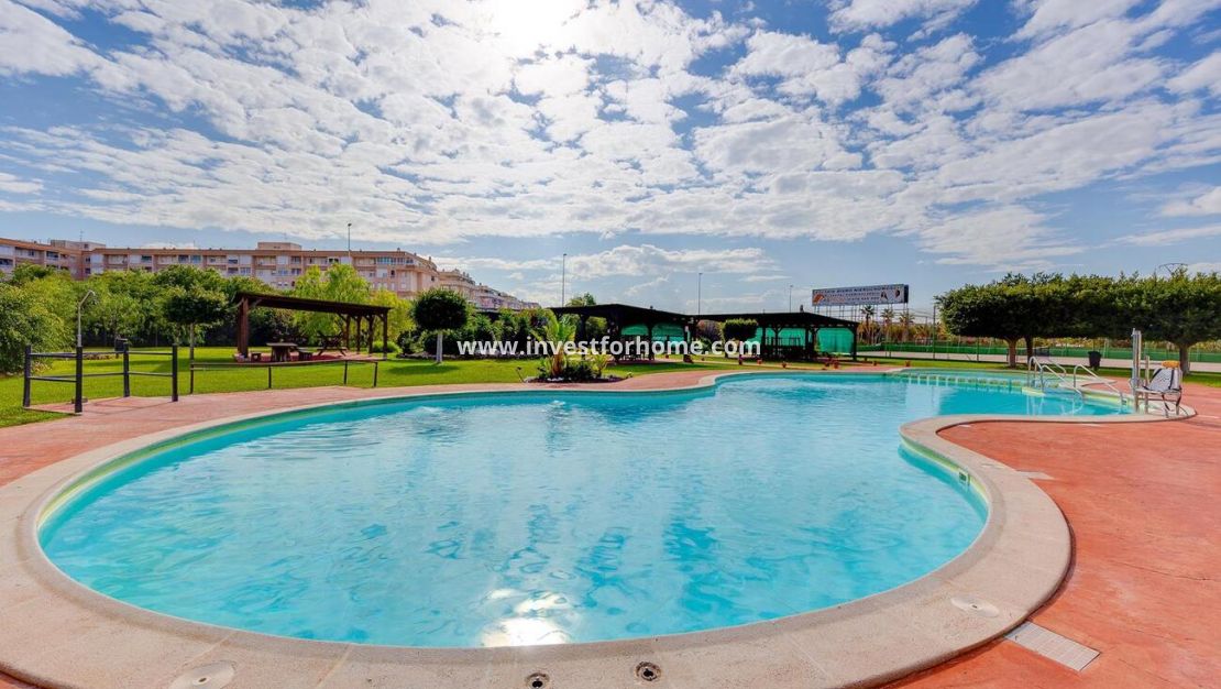 Sale - Bungalow - Torrevieja - PARQUE DE LAS NACIONES