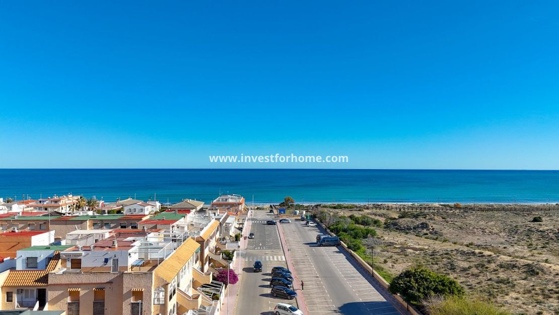 Sale - Bungalow - Torrevieja - Playa De La Mata