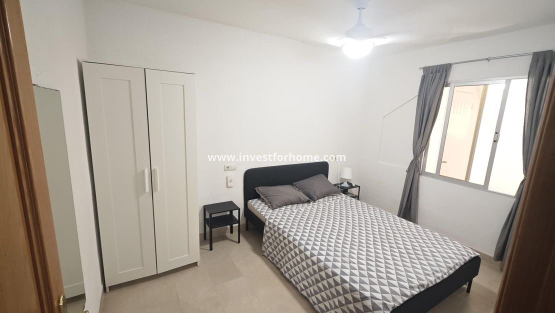 Sale - Bungalow - Torrevieja - Playa del Cura