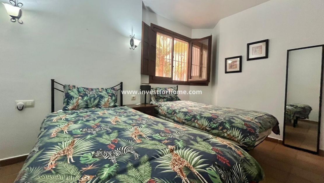 Sale - Bungalow - Torrevieja - Punta prima