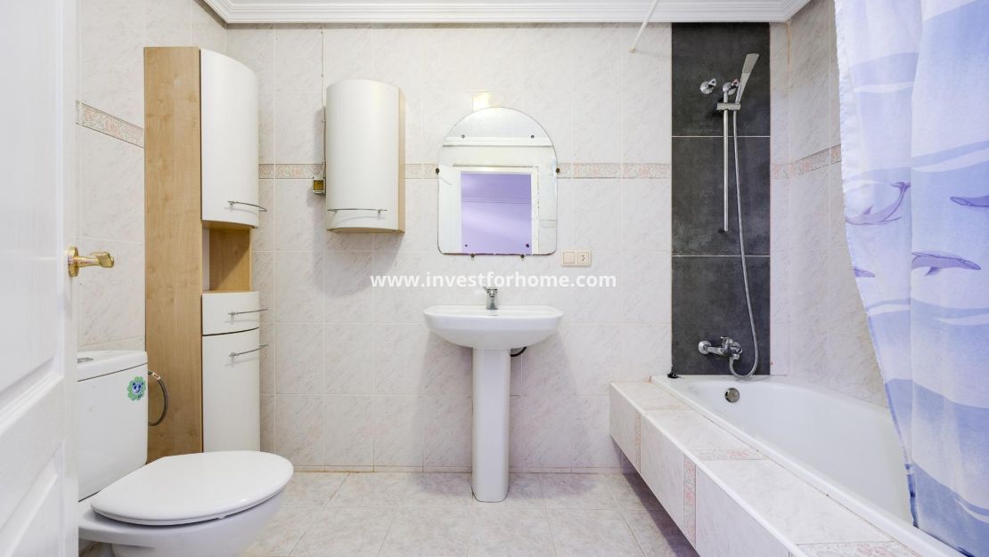 Sale - Bungalow - Torrevieja - Torrelamata - La Mata