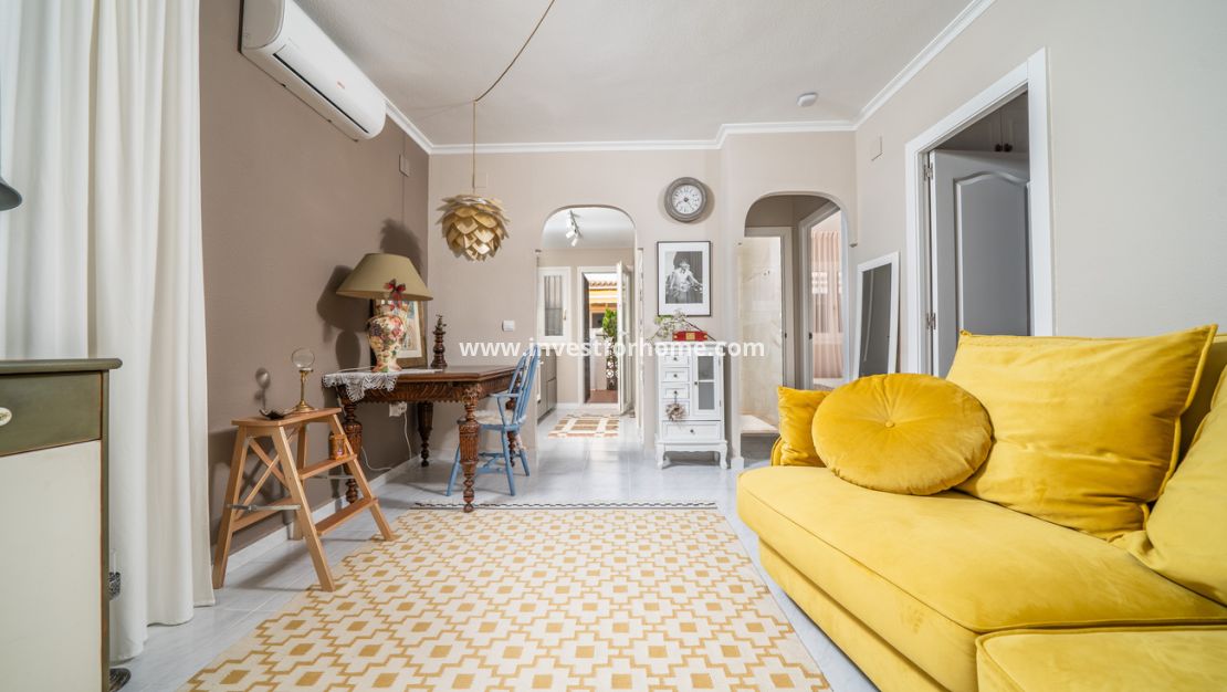 Sale - Bungalow - Torrevieja - Torrelamata - La Mata