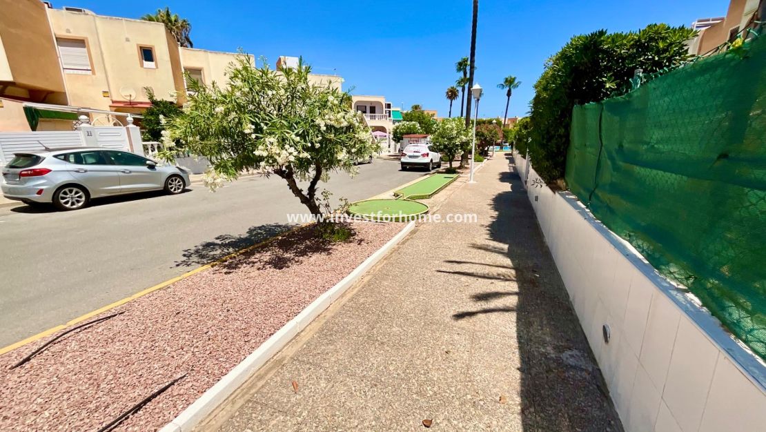 Sale - Bungalow - Torrevieja - Torrelamata - La Mata