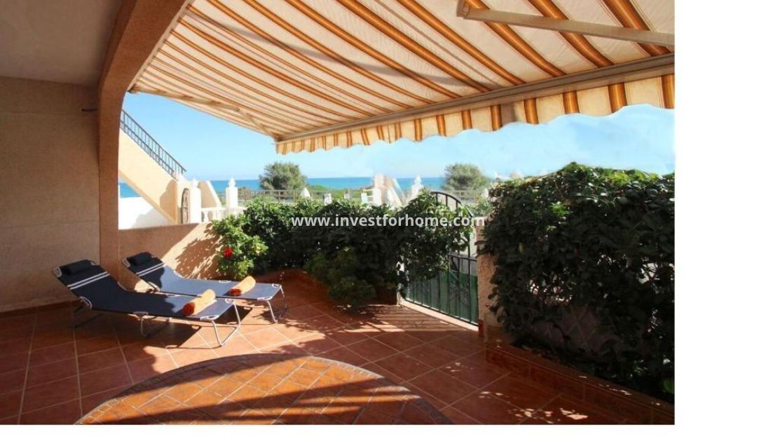 Sale - Bungalow - Torrevieja - Torrelamata - La Mata