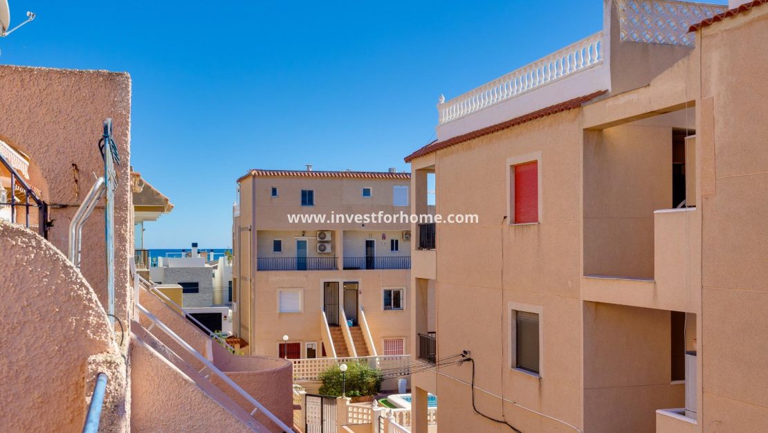 Sale - Bungalow - Torrevieja - Torrelamata - La Mata