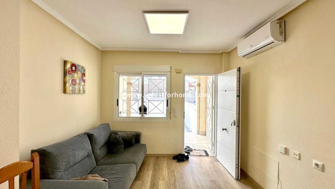 Sale - Bungalow - Torrevieja - Torrelamata - La Mata