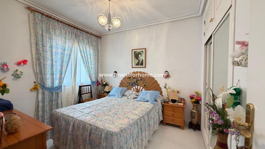 Sale - Bungalow - Torrevieja - Torrelamata - La Mata