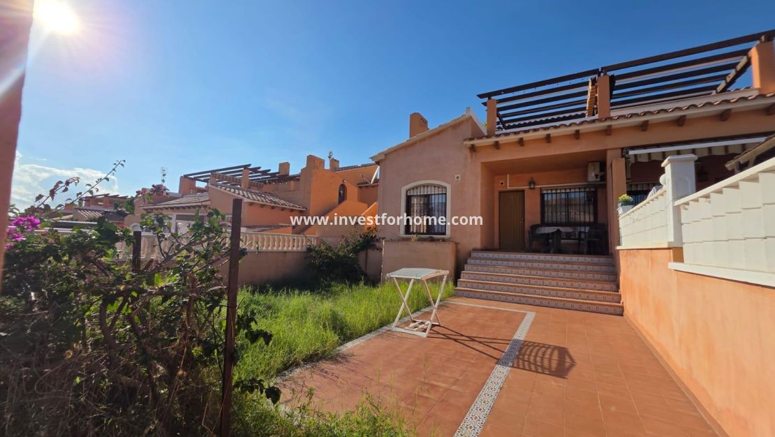 Sale - Bungalow - Torrevieja - Zona Los Frutales