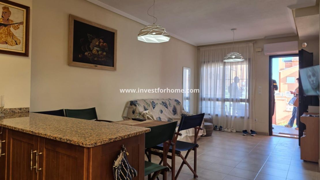 Sale - Bungalow - Torrevieja - Zona Los Frutales