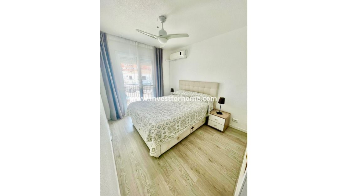 Sale - House - Aquilas