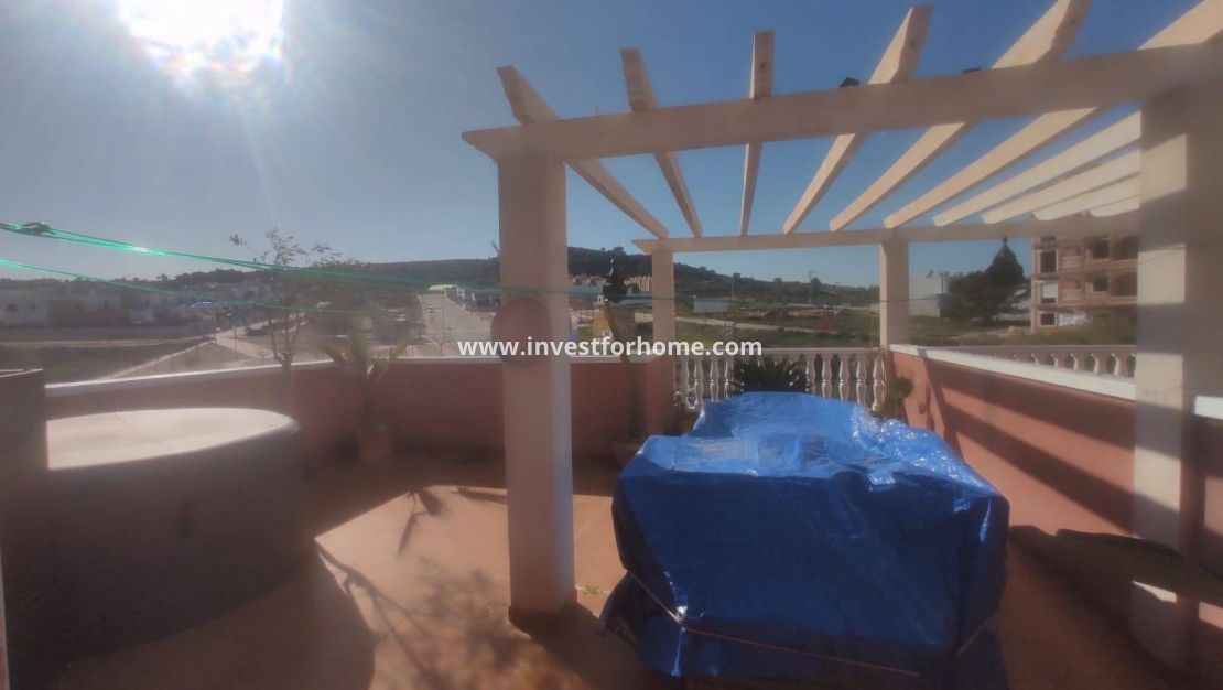 Sale - House - Bigastro - Comunidad Valenciana