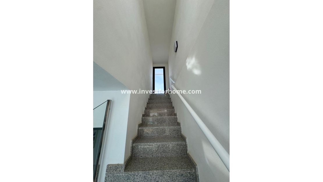 Sale - House - Bigastro - Comunidad Valenciana