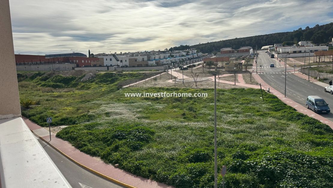 Sale - House - Bigastro - Inland