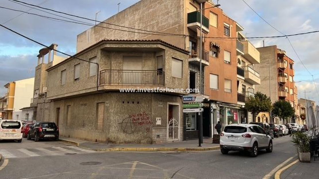 Sale - House - Catral - Avda Principal