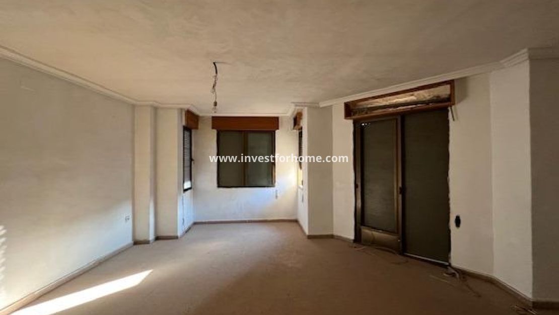Sale - House - Catral - Avda Principal