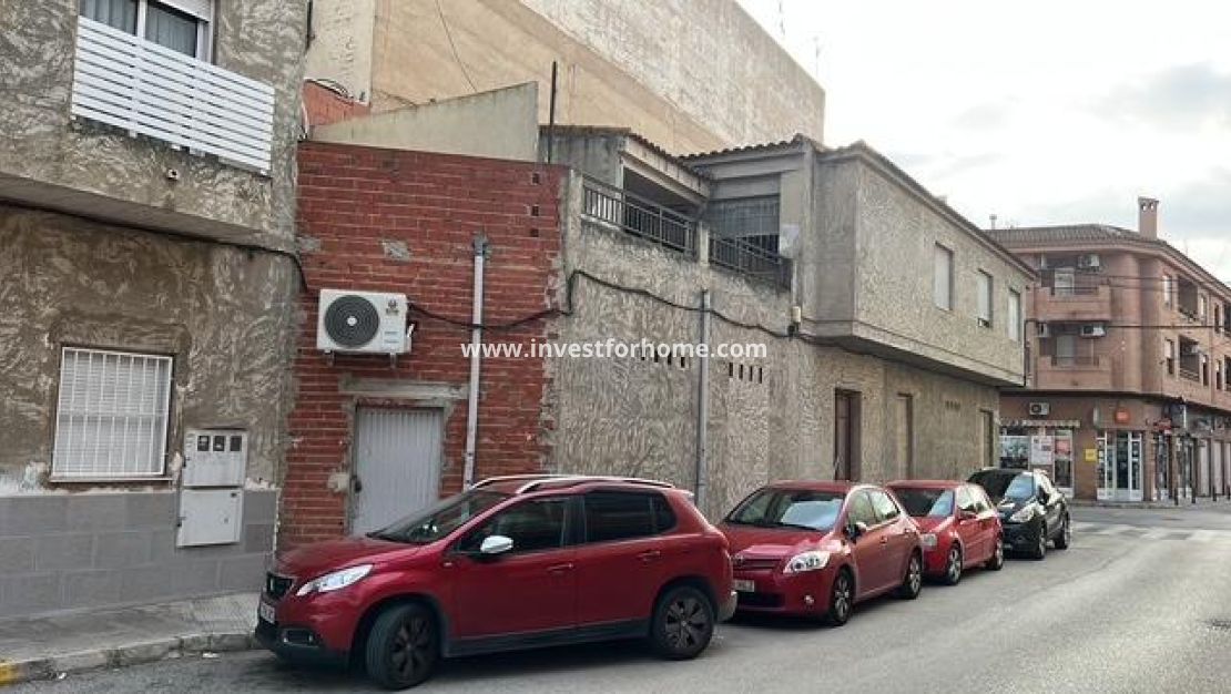 Sale - House - Catral - Avda Principal