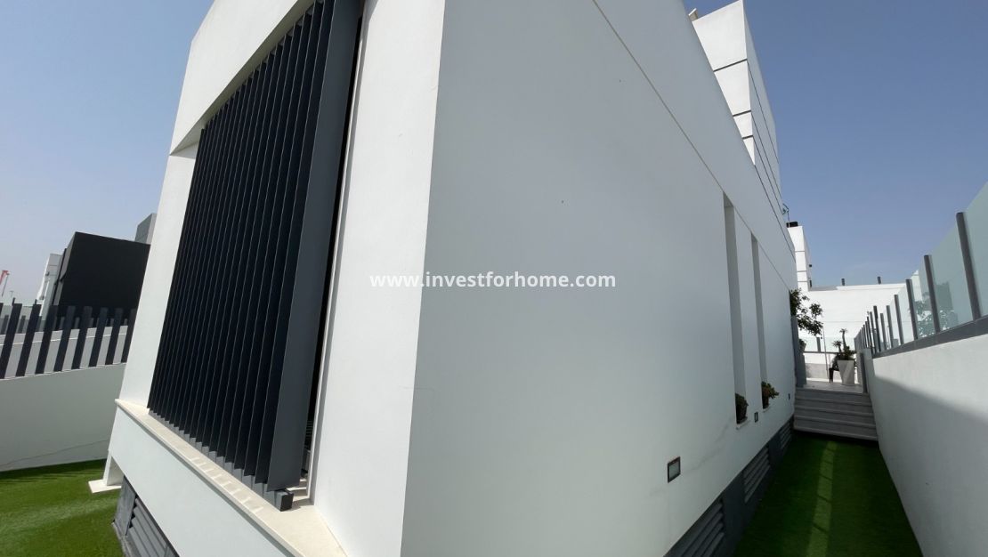 Sale - House - Daya Nueva - Costa Blanca