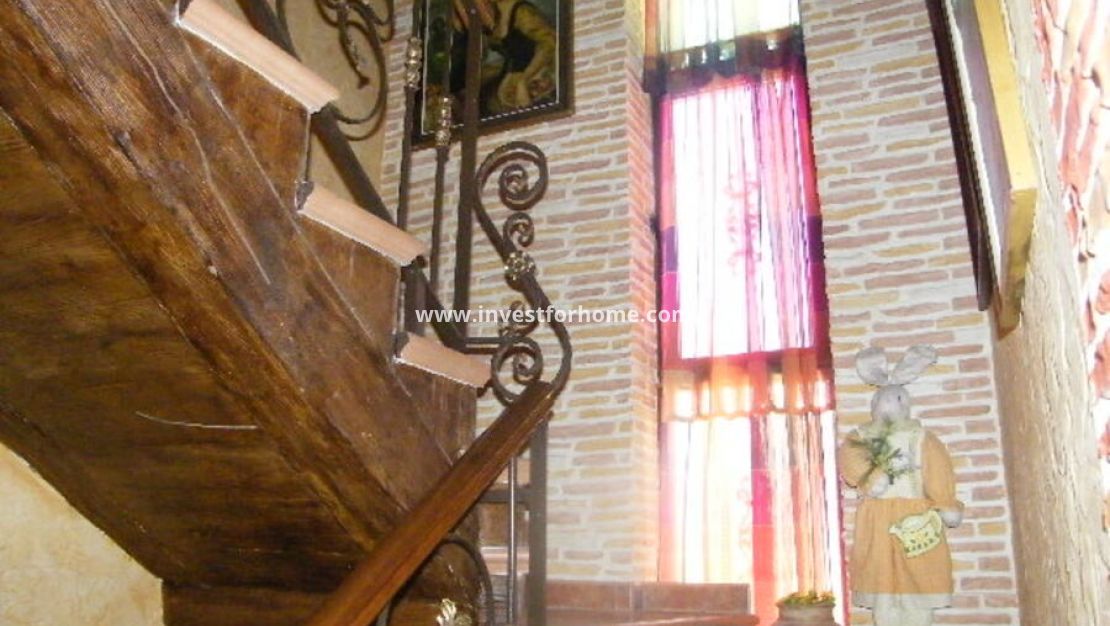 Sale - House - Daya Nueva - Costa Blanca