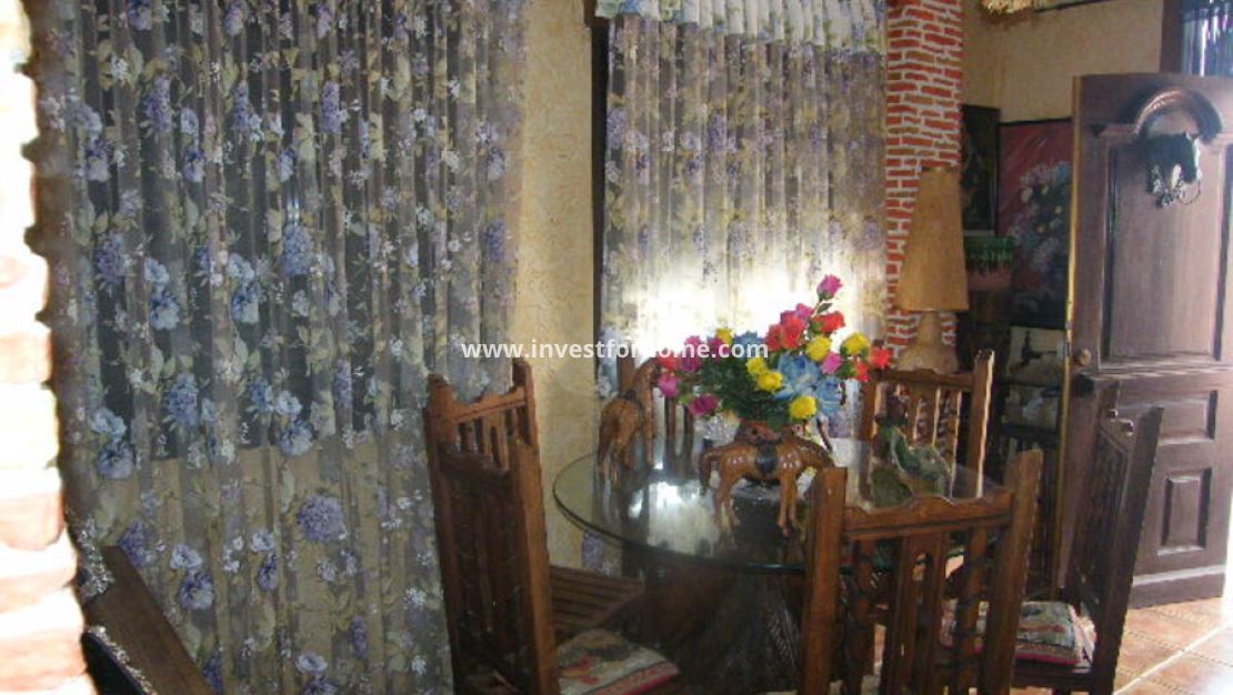 Sale - House - Daya Nueva - Costa Blanca