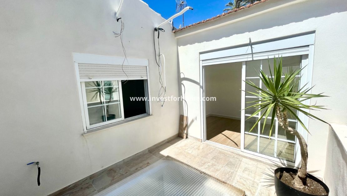Sale - House - Daya vieja - Costa Blanca