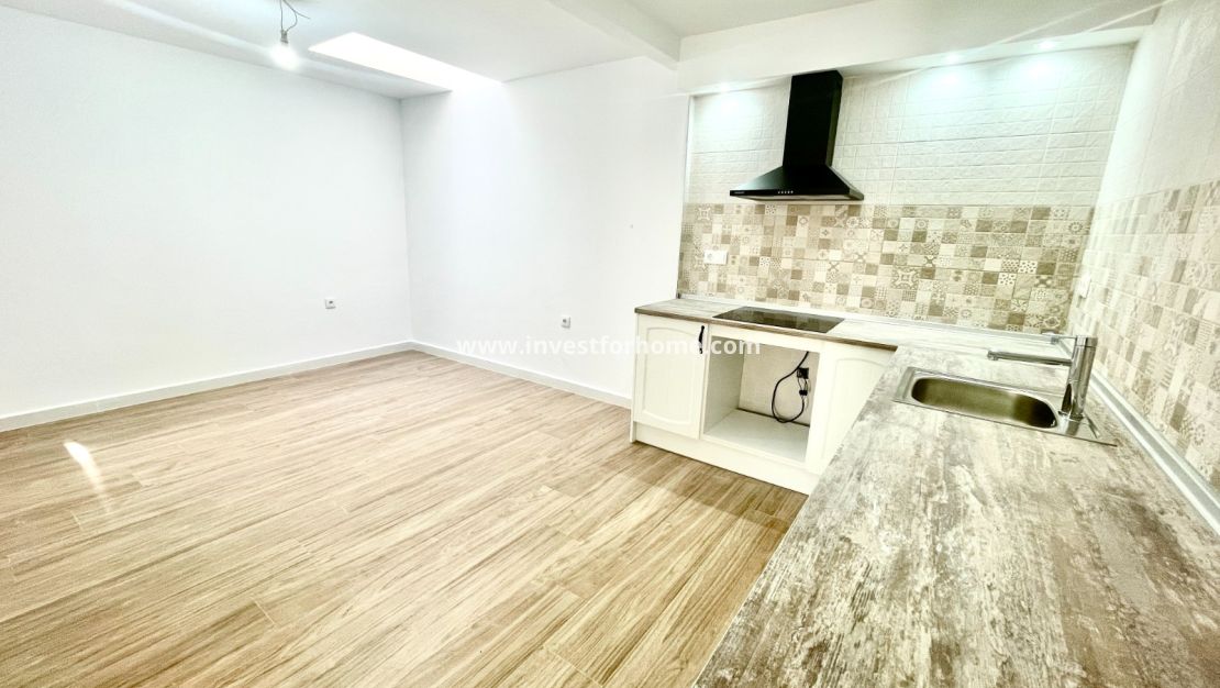 Sale - House - Daya vieja - Costa Blanca