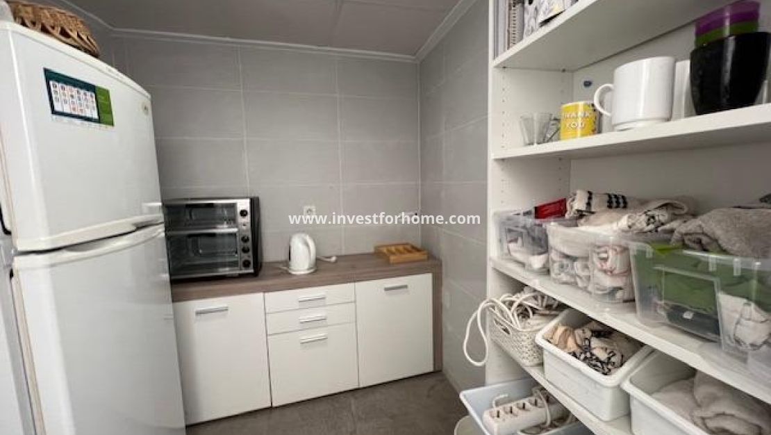 Sale - House - Dolores - Centro