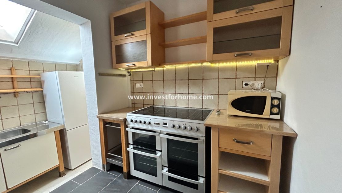 Sale - House - El Chaparral - Inland