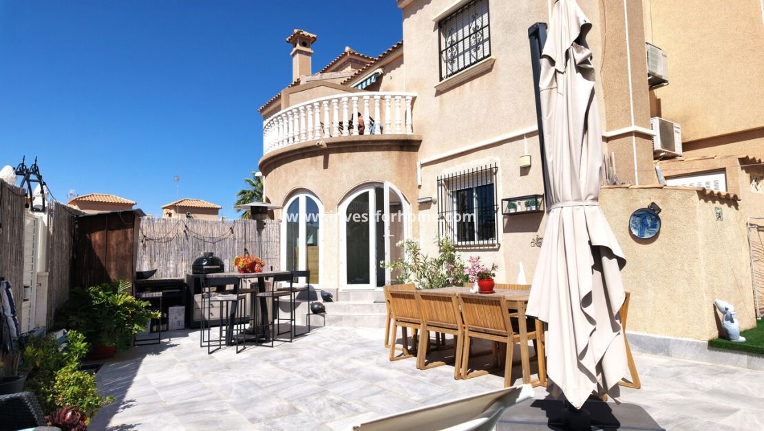 Sale - House - EL GALAN - Inland