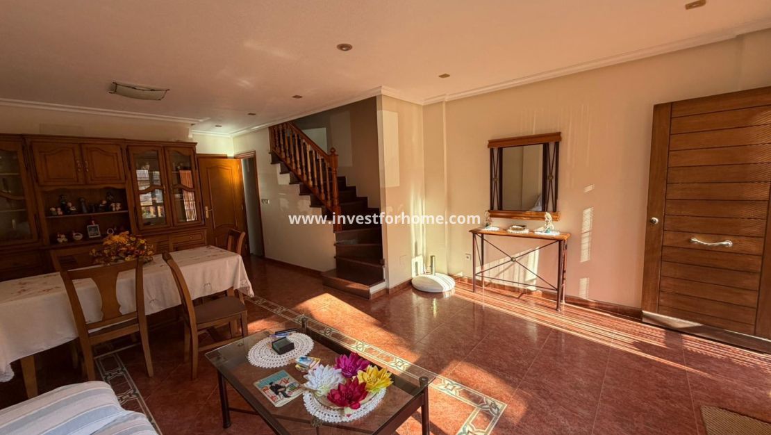 Sale - House - Guardamar del Segura - Pueblo