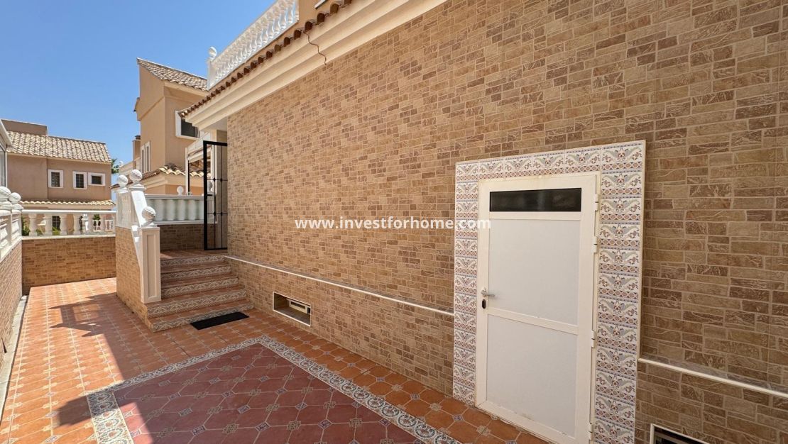 Sale - House - Guardamar del Segura - Urbanizaciones