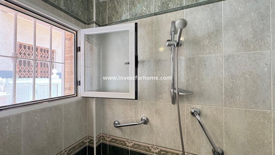 Sale - House - Guardamar del Segura - Urbanizaciones