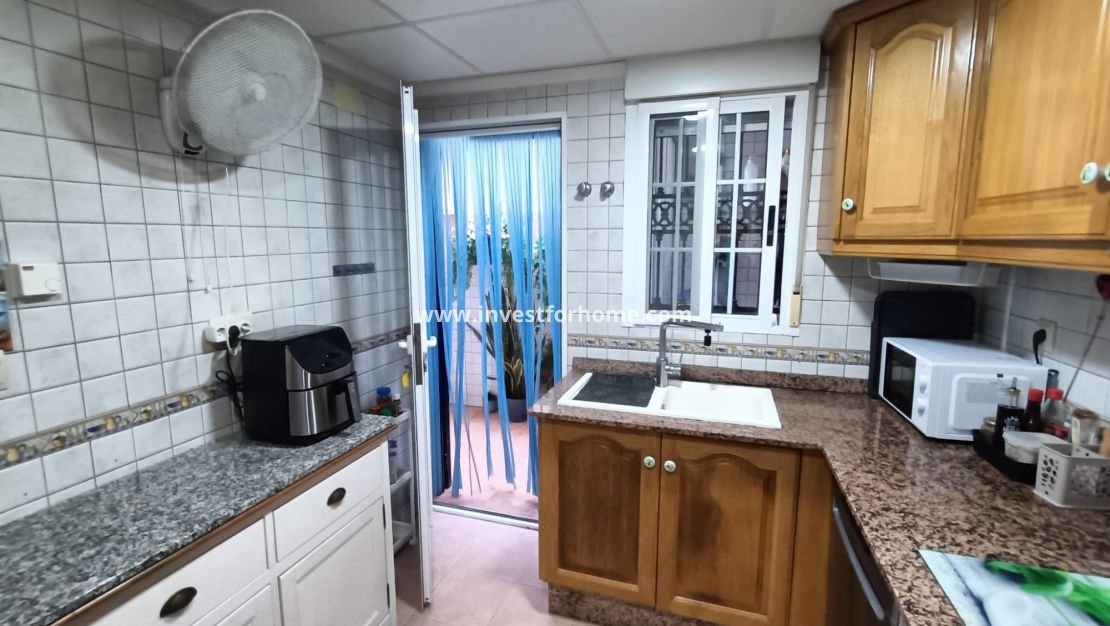 Sale - House - Guardamar del Segura - Urbanizaciones