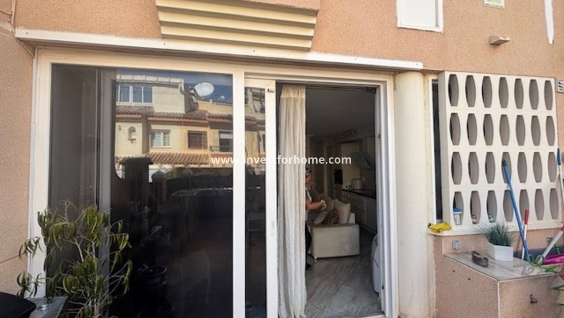 Sale - House - La Florida - Inland