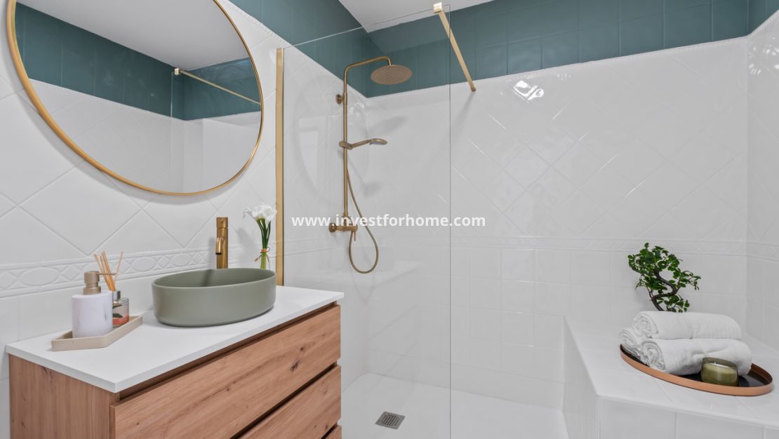 Sale - House - La Florida - Inland