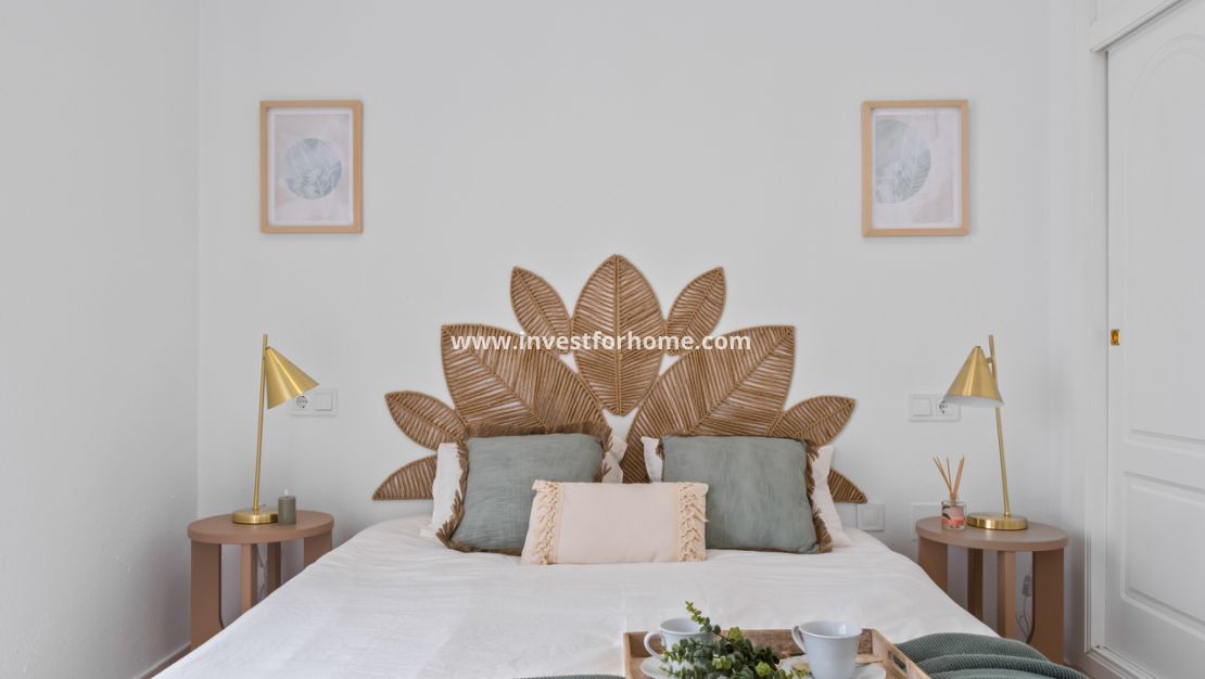 Sale - House - La Florida - Inland