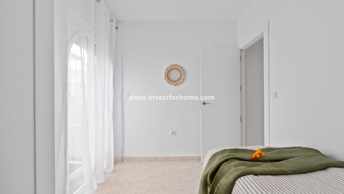 Sale - House - La Florida - Inland