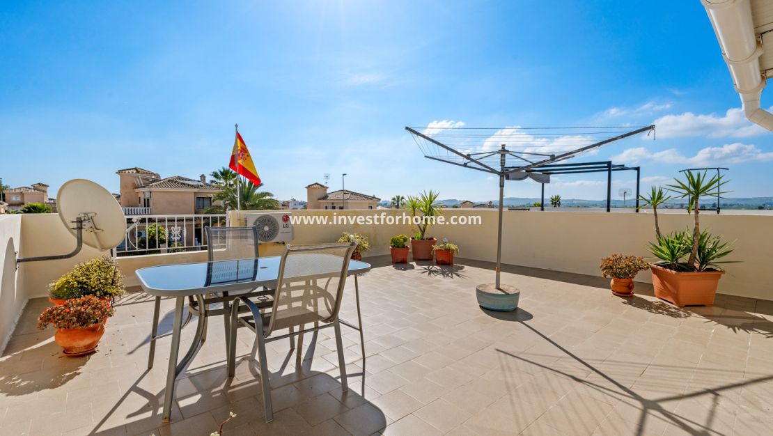 Sale - House - La Marina - Costa Blanca