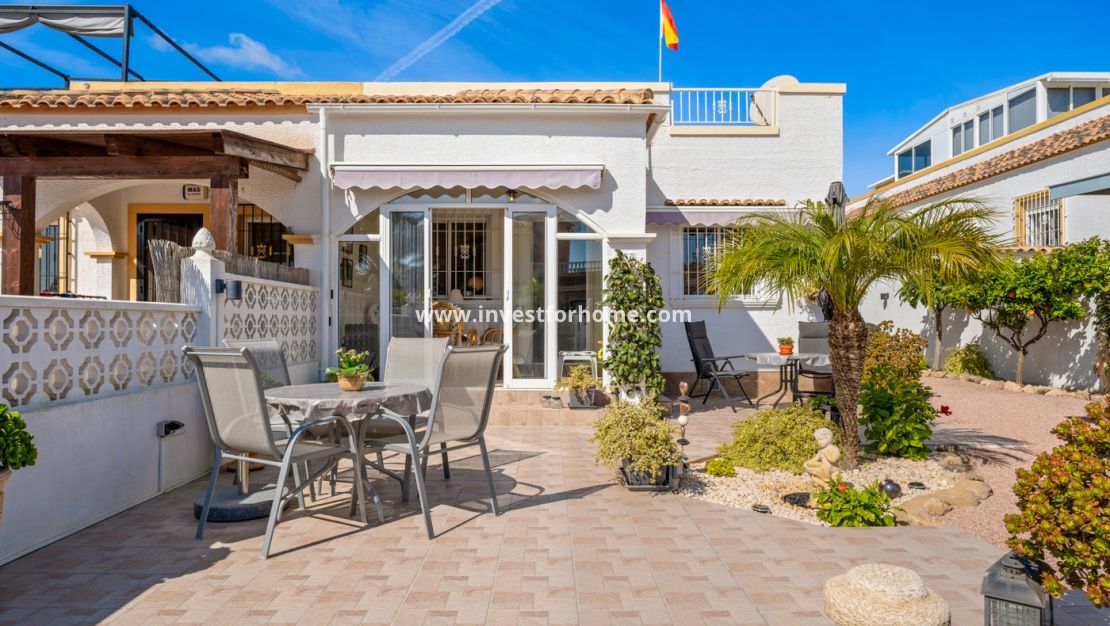 Sale - House - La Marina - Costa Blanca