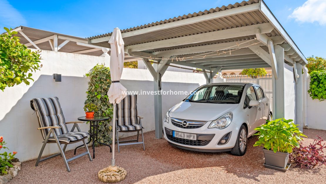 Sale - House - La Marina - Costa Blanca