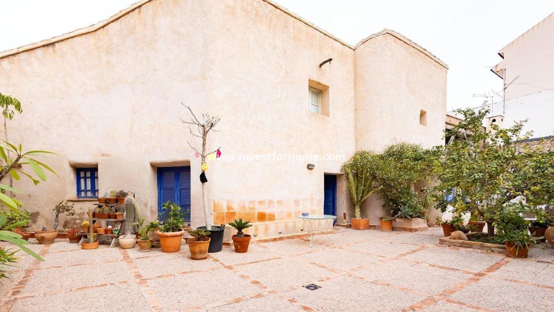 Sale - House - Los Martinez Del Puerto - Los Martínez Del Puerto