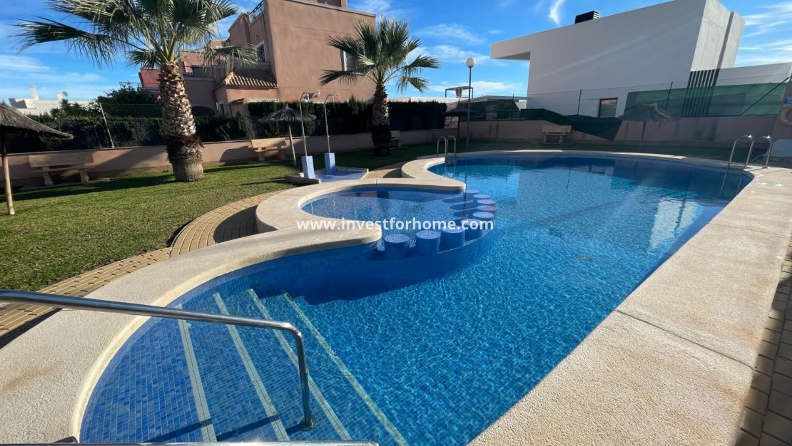 Sale - House - Los Montesinos - Costa Blanca