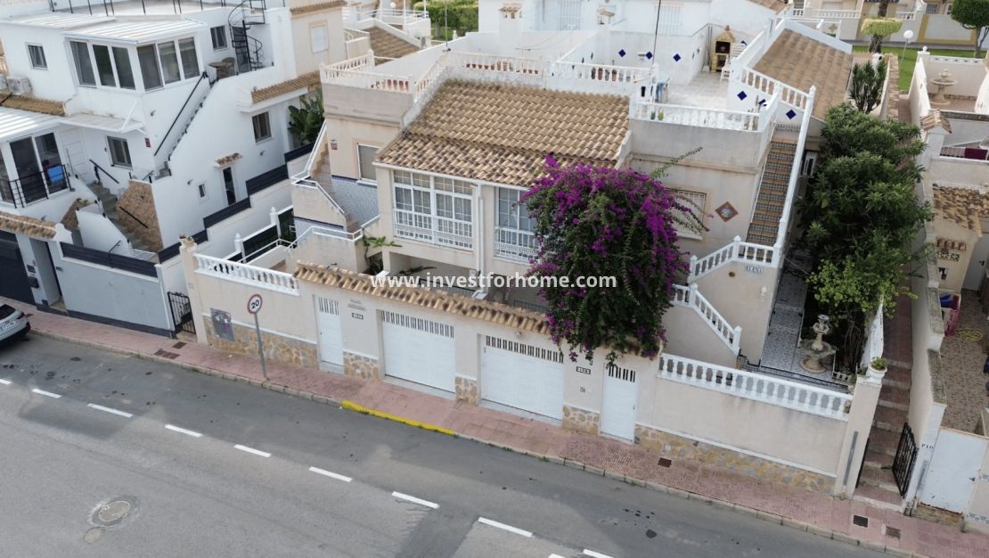 Sale - House - Orihuela Costa - Costa Blanca