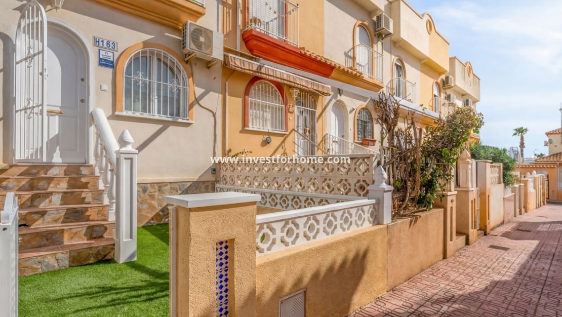 Sale - House - Orihuela Costa - Costa Blanca